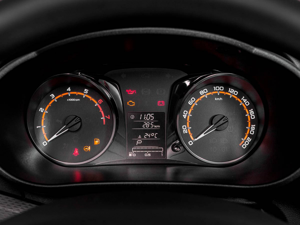 ���� Lada Granta Liftback