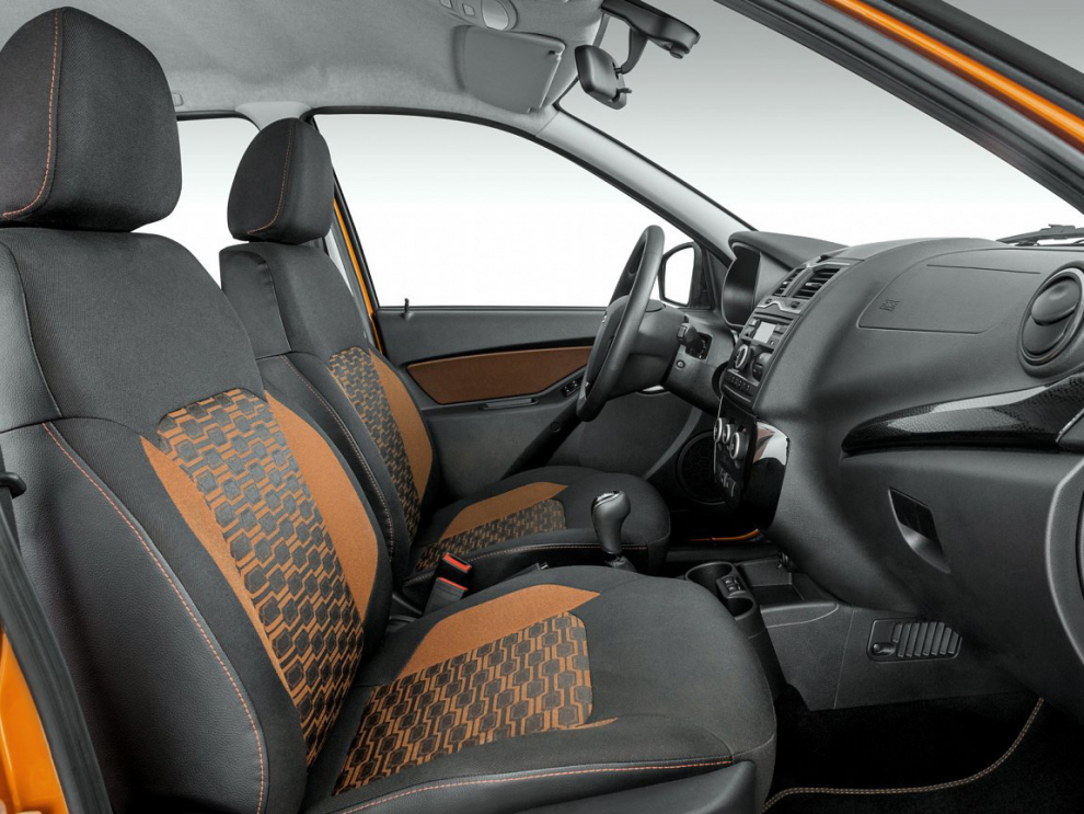 ���� Lada Granta Cross
