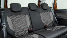   Lada Granta Cross /  / 1.6 . / 106 ..