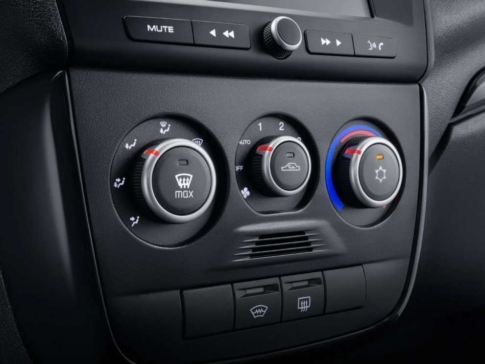 ���� Lada Granta Active Cross