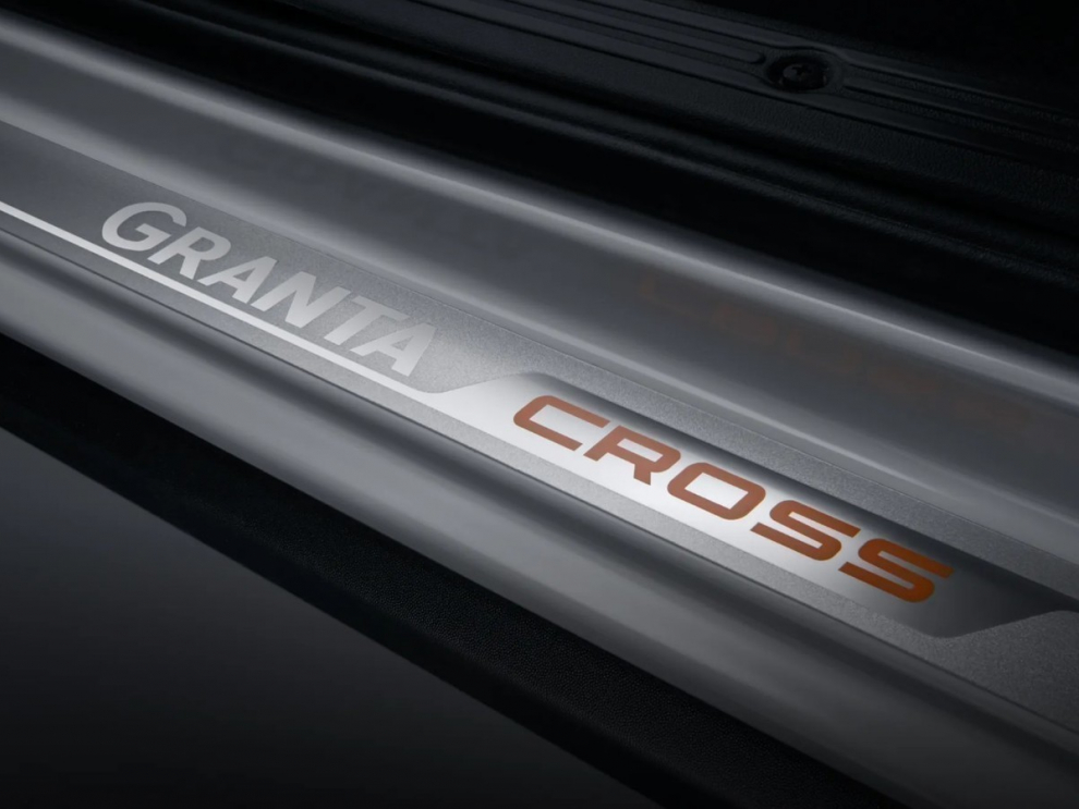 ���� Lada Granta Active Cross