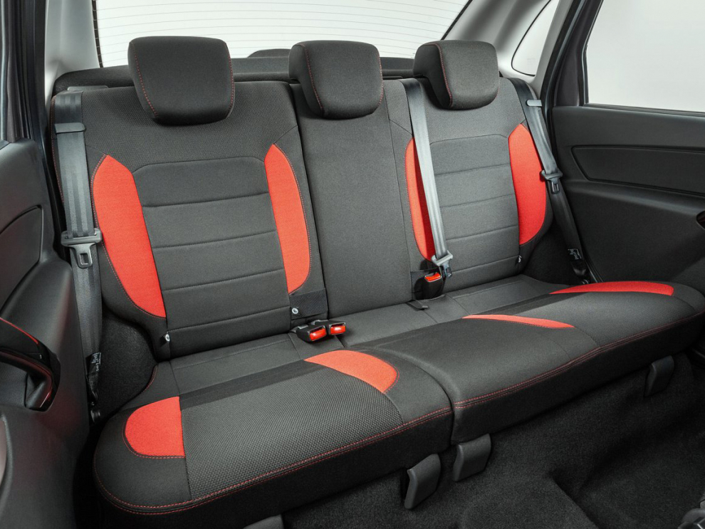 ���� Lada Granta Drive Active