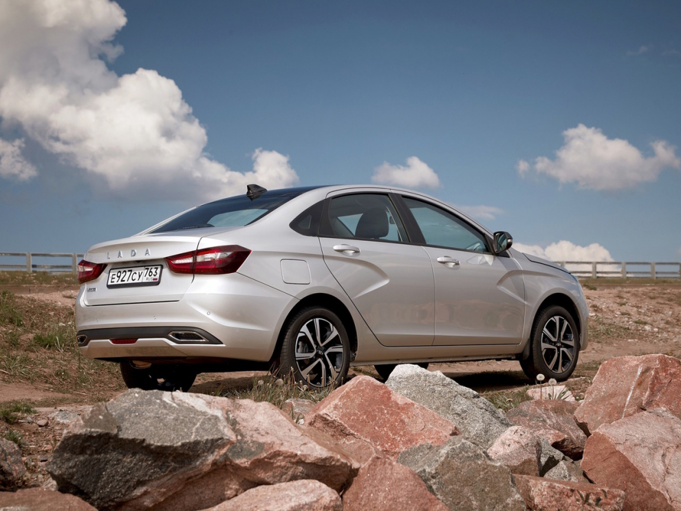  Lada Vesta New