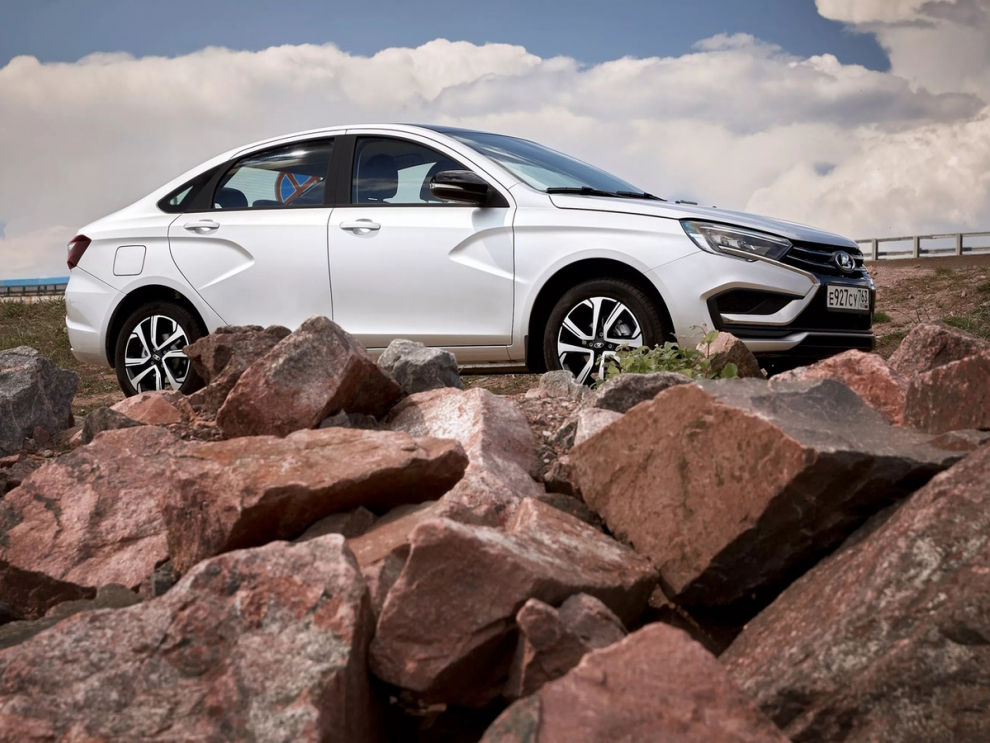  Lada Vesta New
