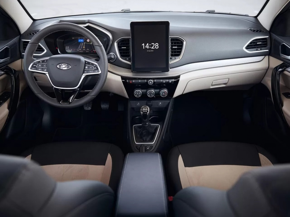  Lada Vesta New