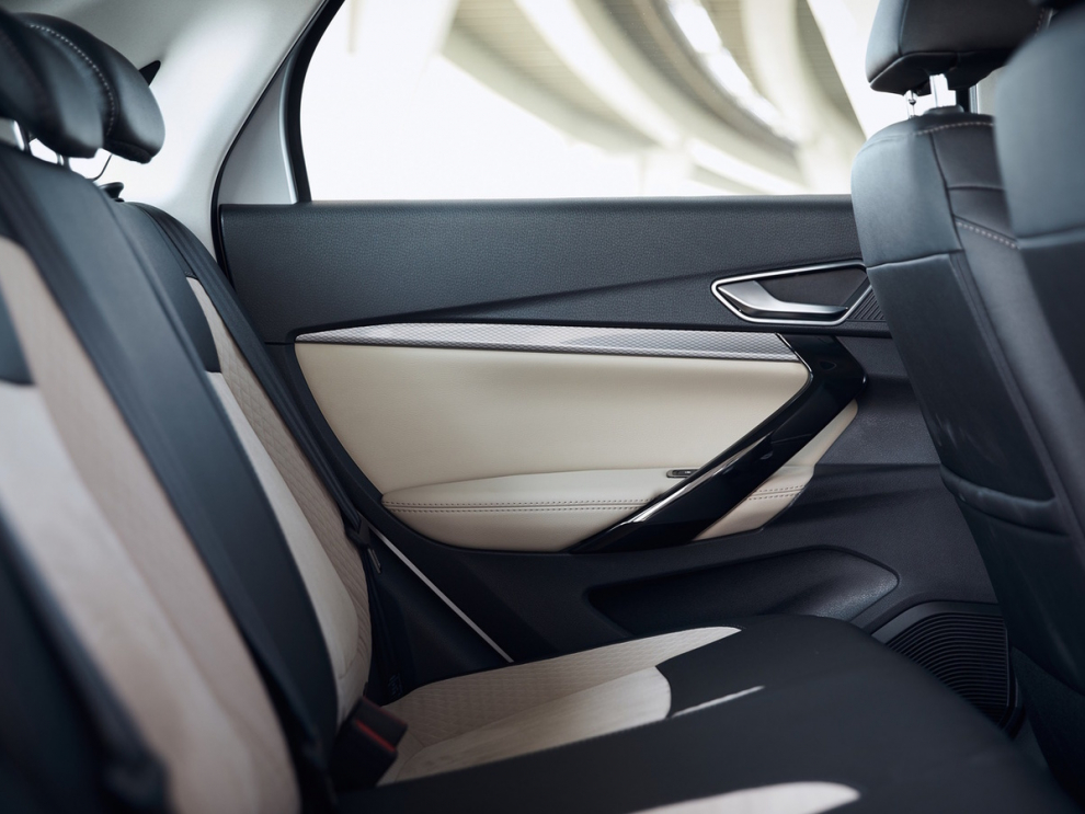  Lada Vesta New