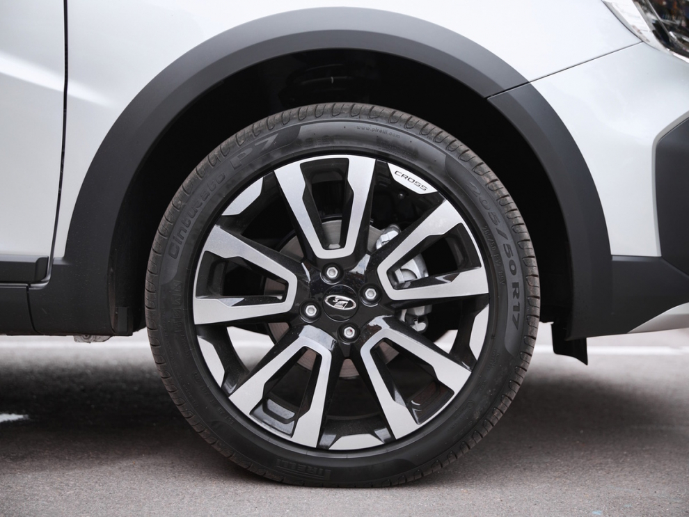  Lada Vesta Cross New
