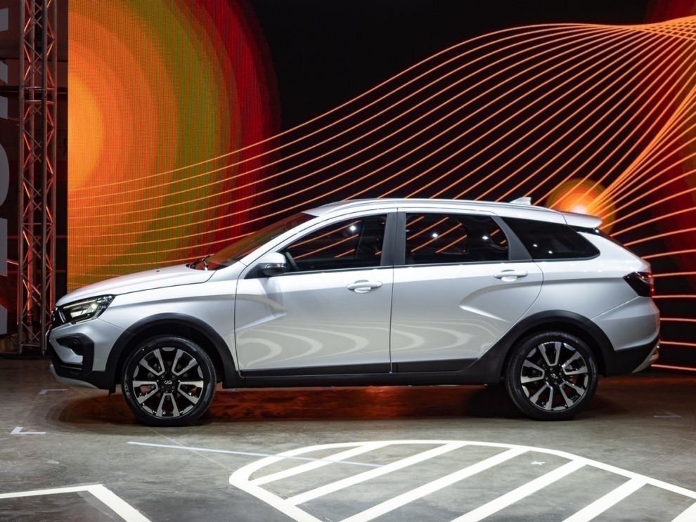 ���� Lada Vesta SW Cross New