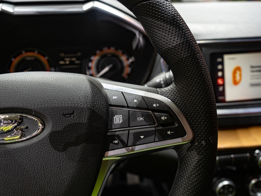 ���� Lada Vesta SW Cross New