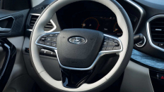   Lada Aura Premier