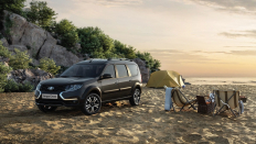  Lada  Largus Cross Comfort 5 