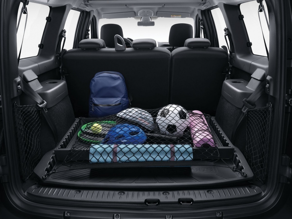 ���� Lada ����� Largus Cross