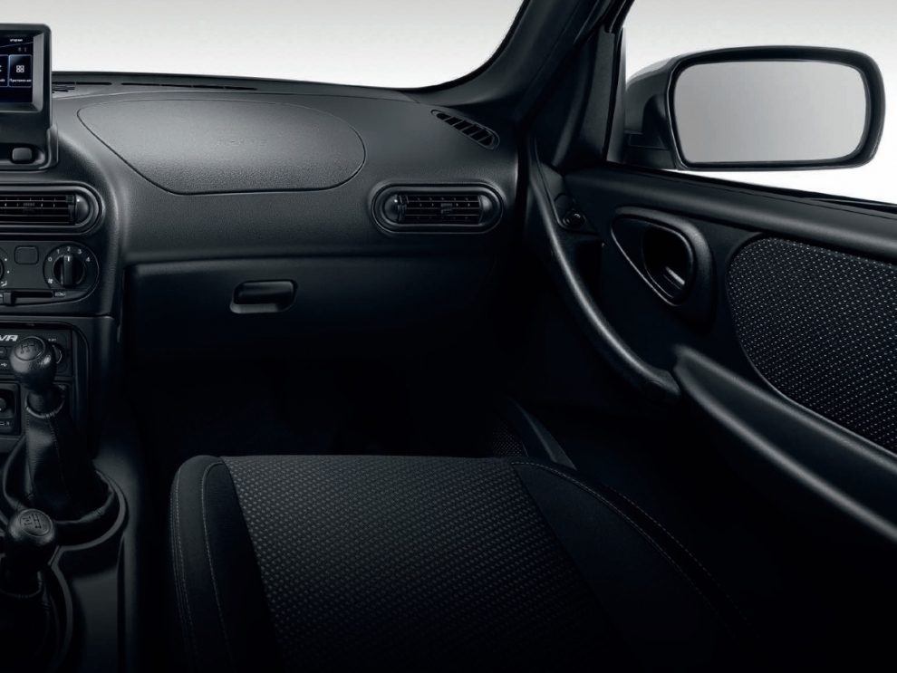 ���� Lada Niva Travel