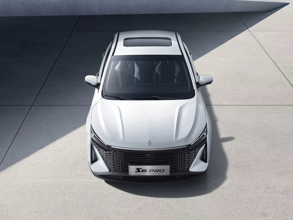 ���� LIVAN S6PRO