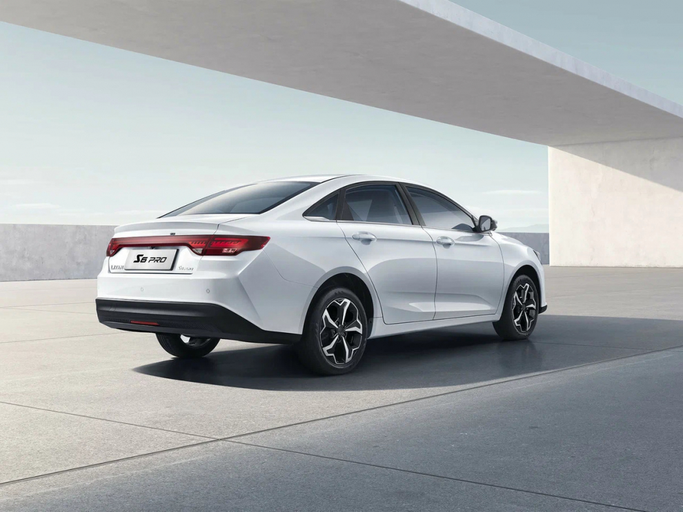 ���� LIVAN S6PRO