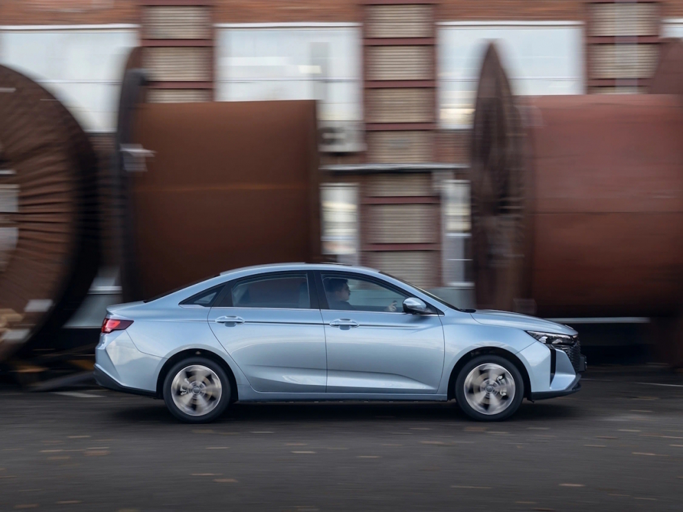 ���� LIVAN S6PRO