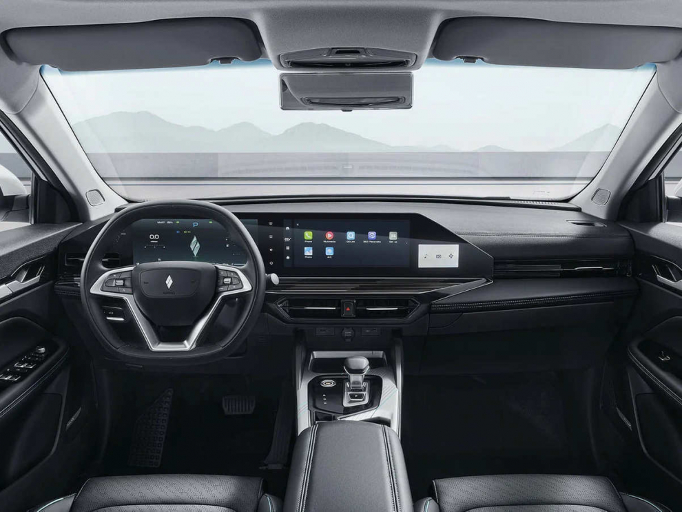 ���� LIVAN S6PRO