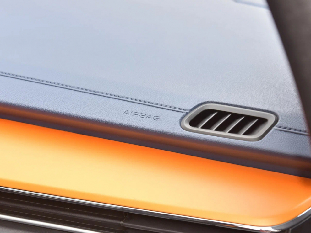 ���� LIVAN X3PRO