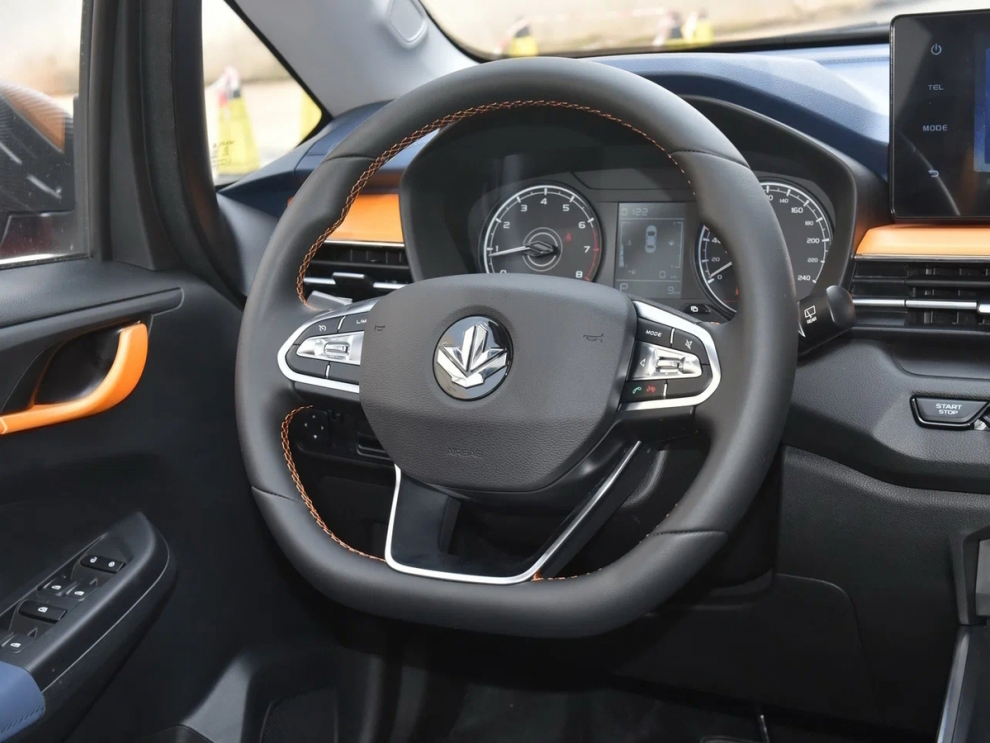 ���� LIVAN X3PRO