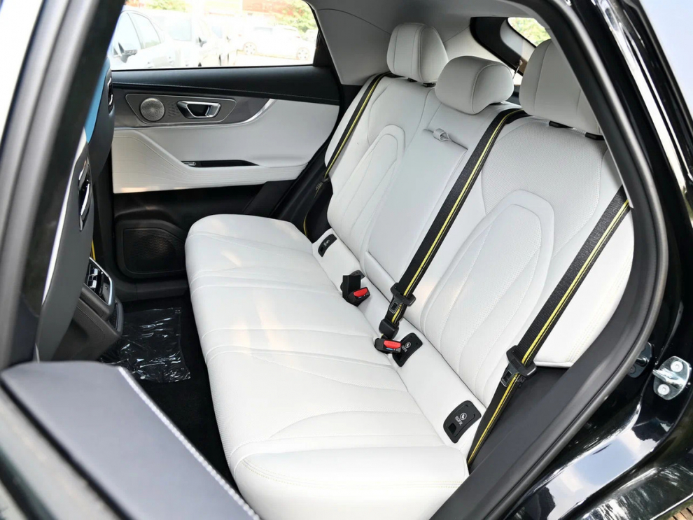 ���� OMODA C5