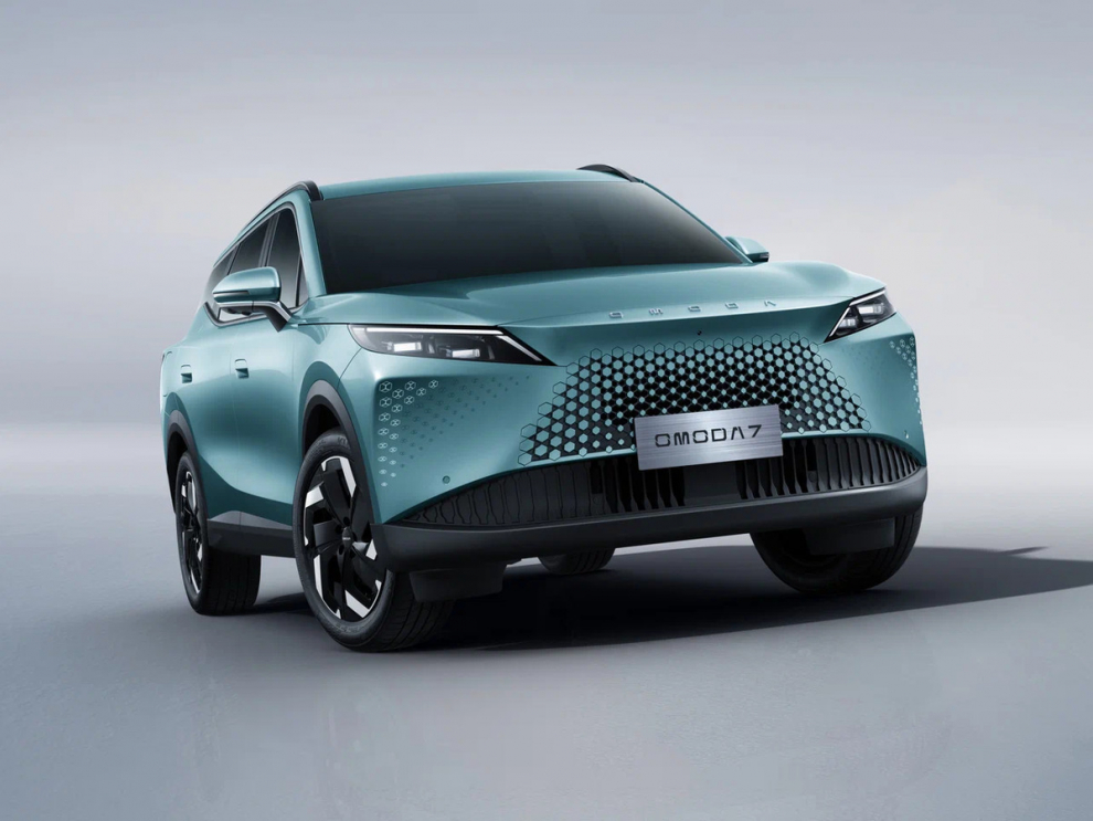 ���� OMODA C7