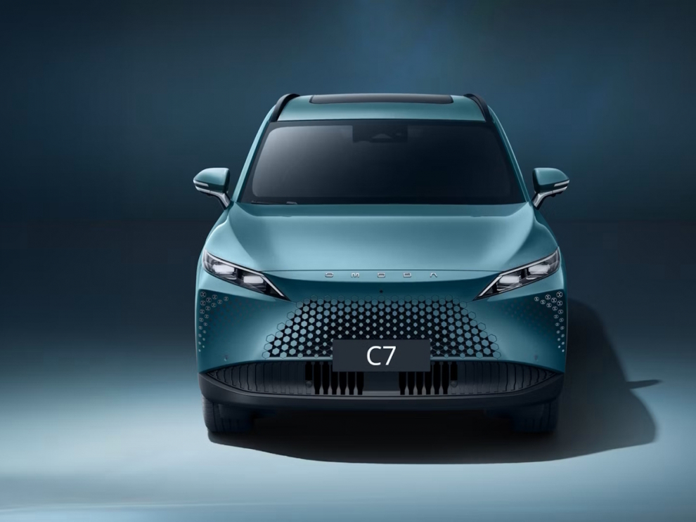 ���� OMODA C7