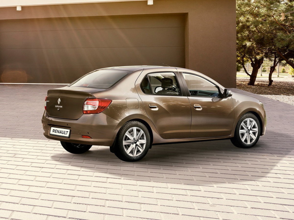  Renault Logan