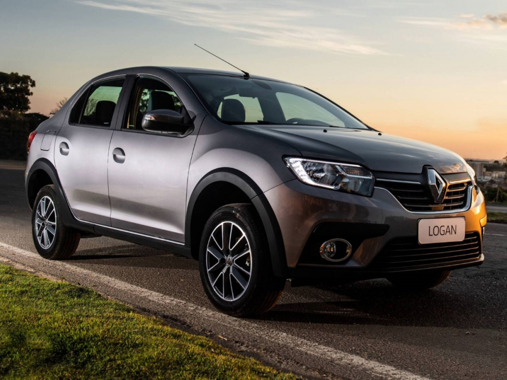 Renault Logan