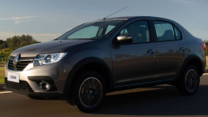  Renault Logan