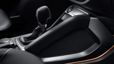   Renault Kaptur  ( ) / Drive<br><span> 1.3 / 150 .. /  (7 .) /  </span>