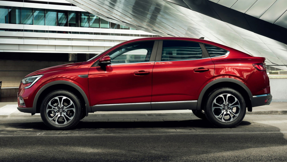 ���� Renault Arkana
