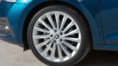  Skoda  Octavia