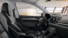   Skoda Karoq / 