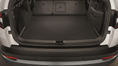   Skoda Karoq / 