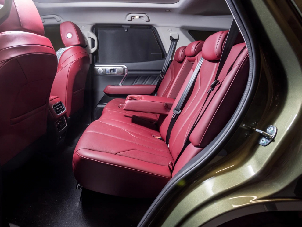 ���� TANK 400