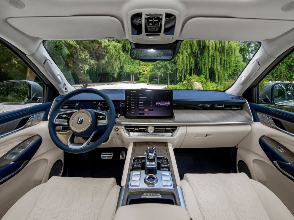 ���� TANK 500