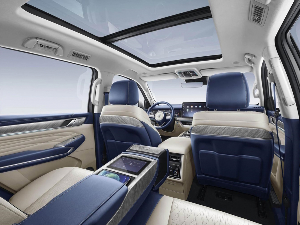 ���� TANK 500