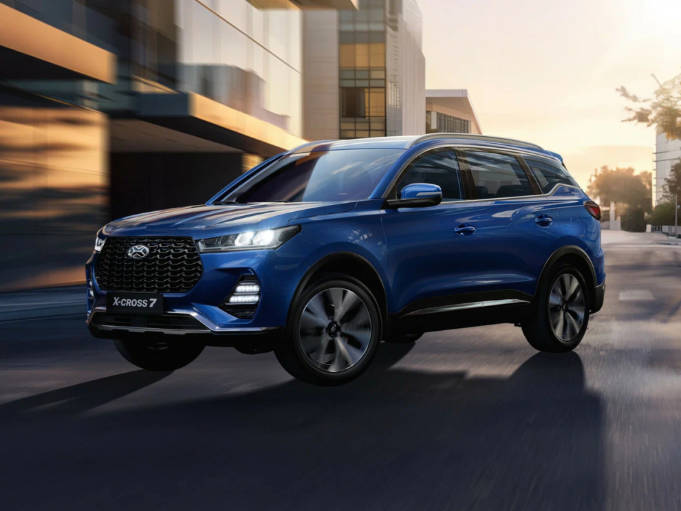 ���� XCITE X-Cross 7