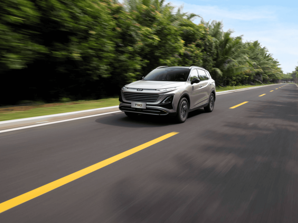 ���� FAW Bestune T90