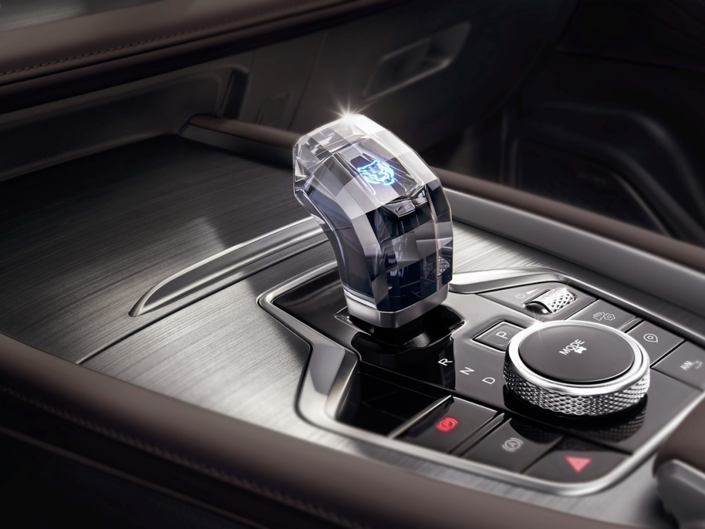 ���� TENET T7