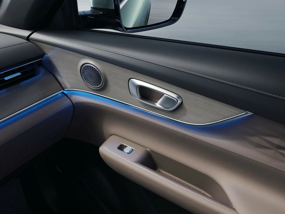 ���� TENET T8