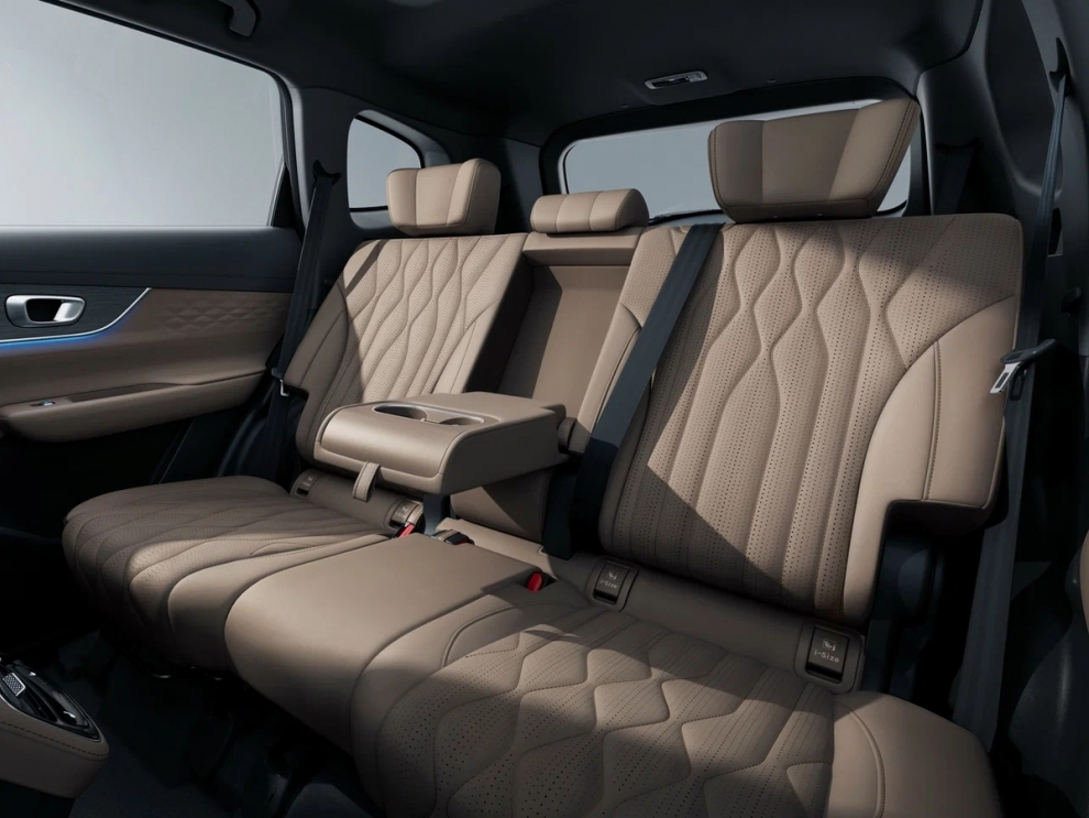 ���� TENET T8