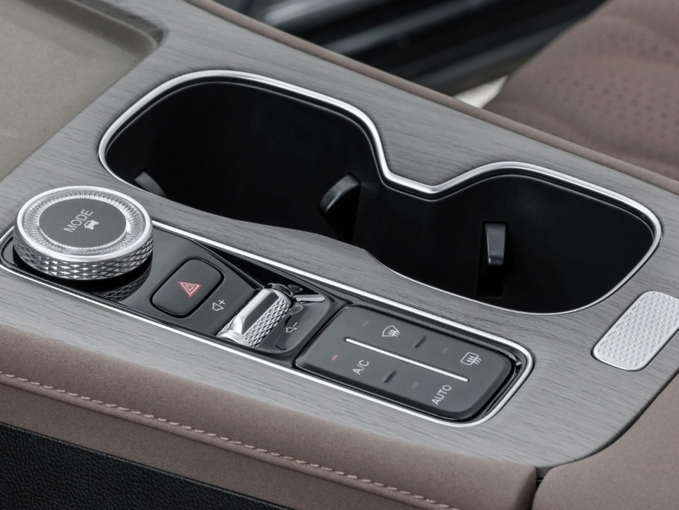 ���� TENET T8