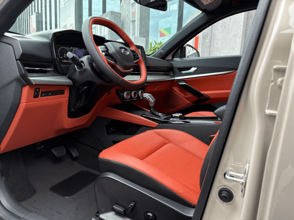 ���� Lada Azimut